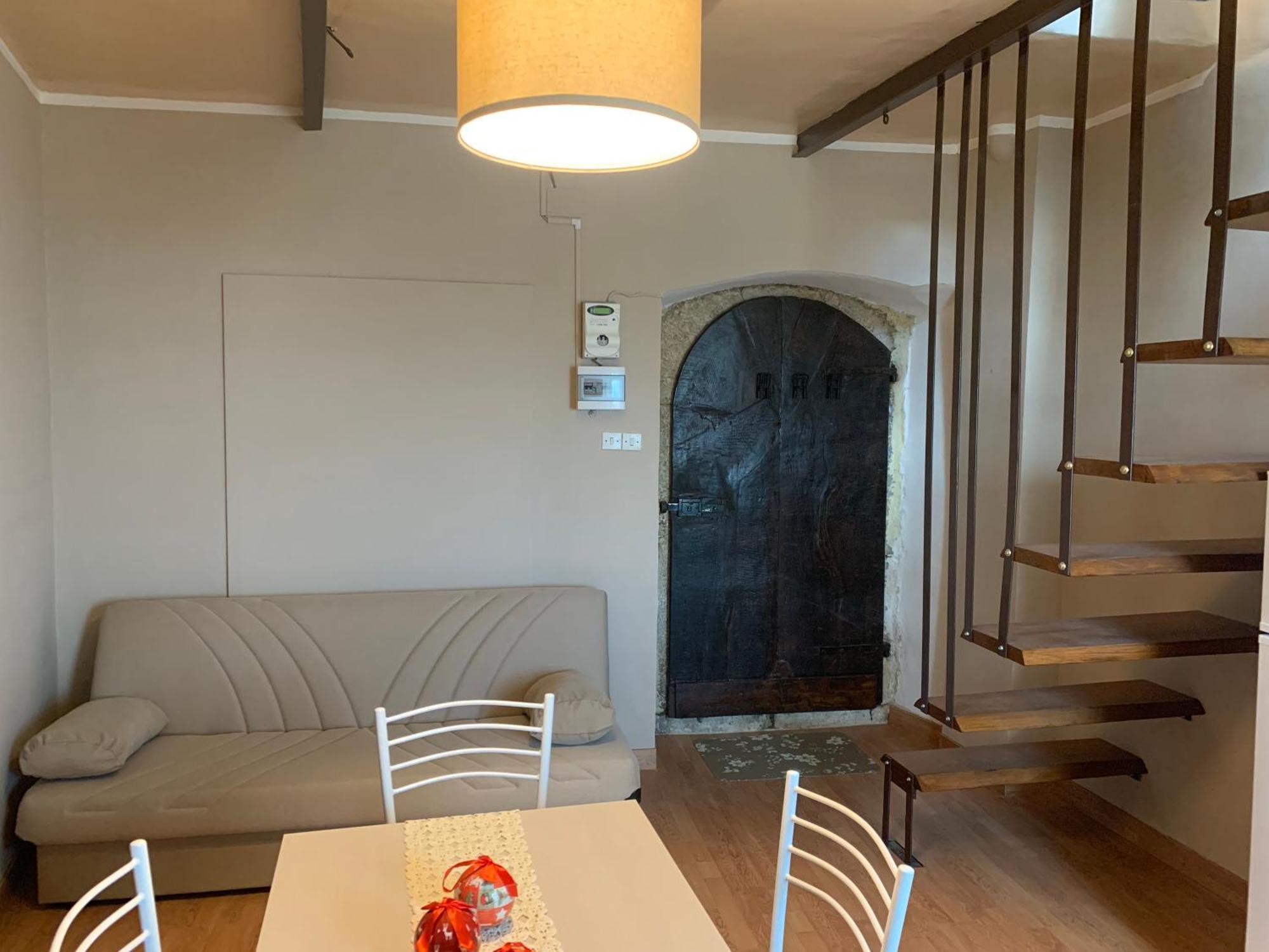 Апартаменты La Casa Del Borgo Campoli Appennino Экстерьер фото